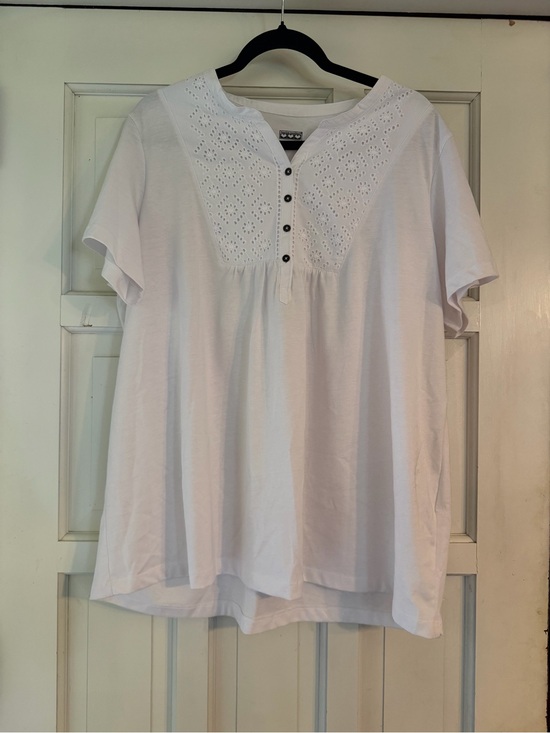American Sweetheart Tops - Casual White Eyelet Yoke Button-Front Blouse